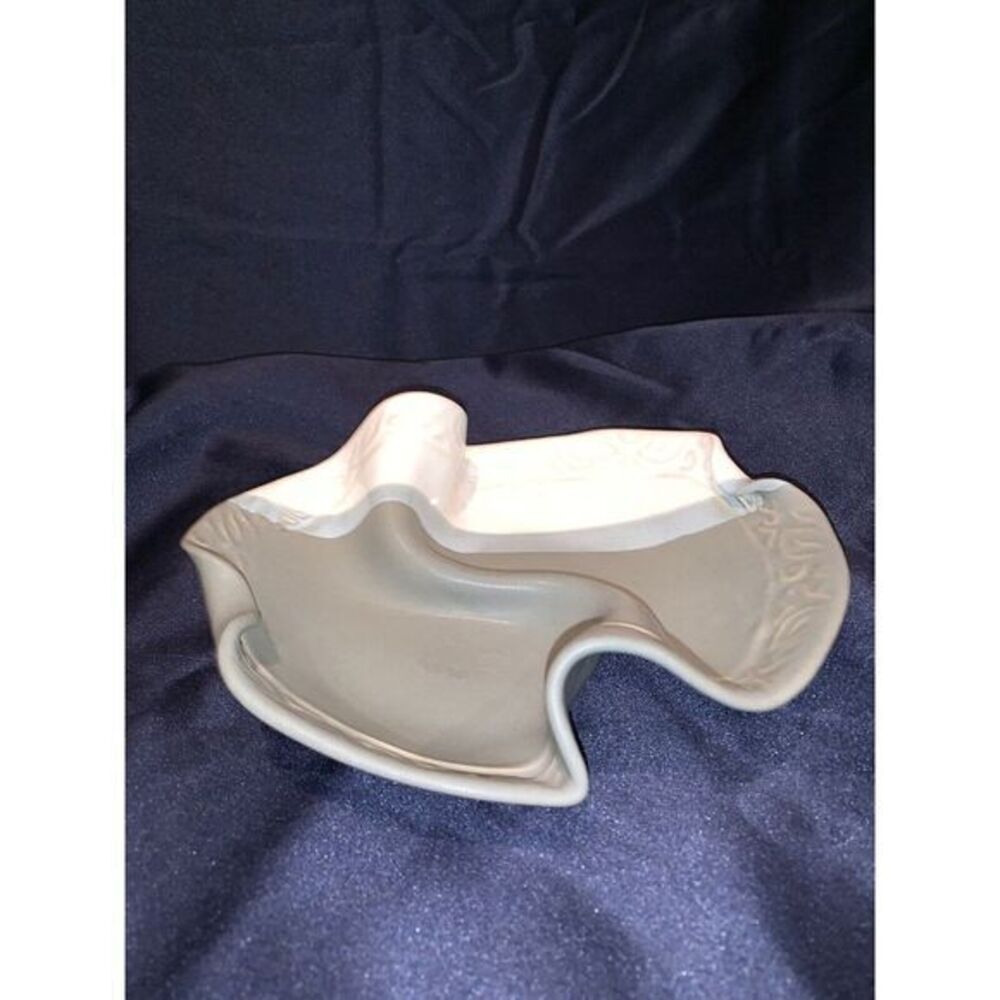 Hilbom Pottery Green White Relish Tray Made in Canada 9"L x 8"W‎ x 2 1/2" D